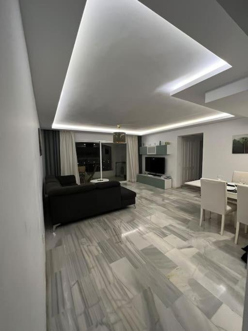 Luxurious Puerto Banus Apartamento *